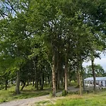 Domaine Aux 64 Chenes * Ousse